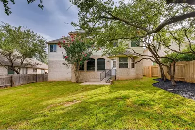 12605 Uvalde Creek Drive, Austin, TX 78732 - Photo 14