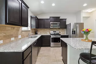 132 Sage Meadows Drive, San Marcos, TX 78666 - Photo 12