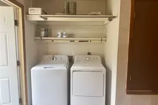 112 B Mockingbird Ln, Lockhart, TX 78644 - Photo 22