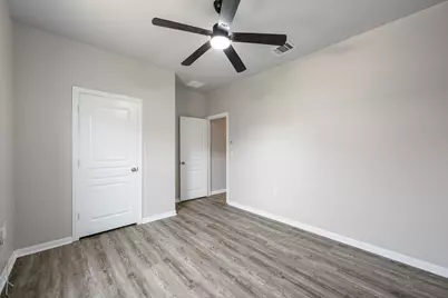 13513 Kearns Drive, Pflugerville, TX 78660 - Photo 16