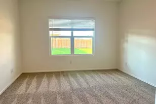 100 Milliner Loop, Hutto, TX 78634 - Photo 10