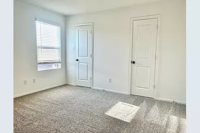 100 Milliner Loop, Hutto, TX 78634 - Photo 8