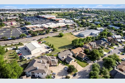 330 Old West Drive, Round Rock, TX 78681 - Photo 18