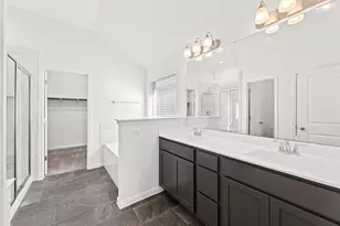 109 Finstown St, Hutto, TX 78634 - Photo 32