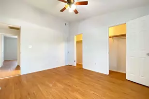 1604 Mill St, San Marcos, TX 78666 - Photo 2