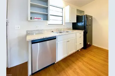 1604 Mill Street #B, San Marcos, TX 78666 - Photo 8