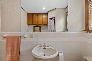 1013 E 38th 1/2 St, Austin, TX 78751 - Photo 18