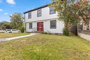 1013 E 38th 1/2 St, Austin, TX 78751 - Photo 2