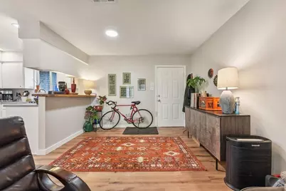 2410 Audubon Place, Austin, TX 78741 - Photo 10