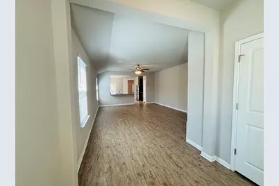 1308 Bear Peak Lane, Pflugerville, TX 78660 - Photo 4