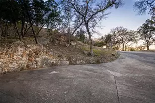 5135 Lookout Ridge Dr, Marble Falls, TX 78654 - Photo 12