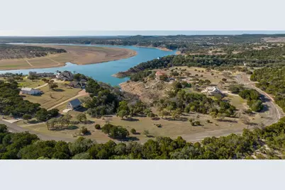 5135 Lookout Ridge Drive, Marble Falls, TX 78654 - Photo 16