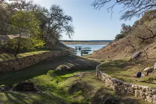 5135 Lookout Ridge Dr, Marble Falls, TX 78654 - Photo 2