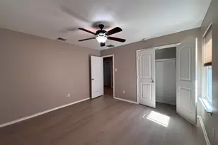 1405 Berlin Ln, Austin, TX 78753 - Photo 20