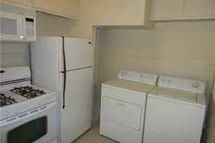 707 Graham Pl, Austin, TX 78705 - Photo 8