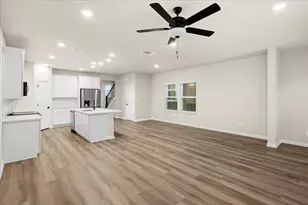 5900 Whisper Crk Dr, Georgetown, TX 78628 - Photo 12