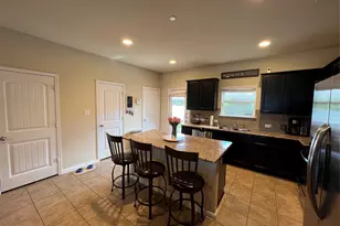 1010 Lost Pines Ln, Cedar Park, TX 78613 - Photo 4