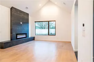 1304 Lipan Trail, Austin, TX 78733 - Photo 14