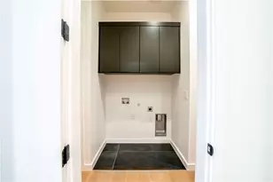 1304 Lipan Trail, Austin, TX 78733 - Photo 24