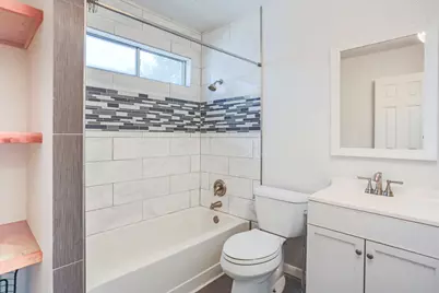 215 Estate Drive, Hutto, TX 78634 - Photo 18