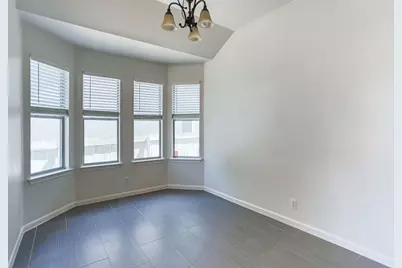 215 Estate Drive, Hutto, TX 78634 - Photo 4