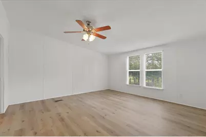 3063 County Road 484, Elgin, TX 78621 - Photo 8