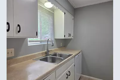 1811 Magnolia Drive #B, Round Rock, TX 78664 - Photo 6