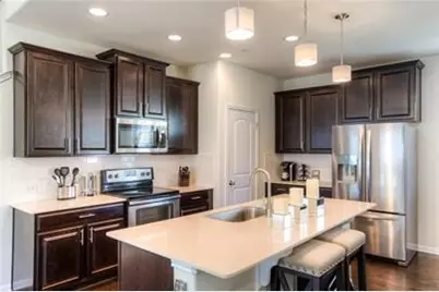 3240 E Whitestone Boulevard #17, Cedar Park, TX 78613 - Photo 2