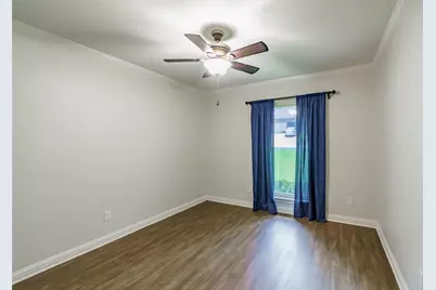 8810 Mountain Path Circle, Austin, TX 78759 - Photo 12