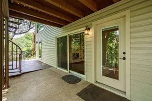 8810 Mountain Path Cir, Austin, TX 78759 - Photo 28