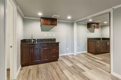 8810 Mountain Path Circle, Austin, TX 78759 - Photo 22