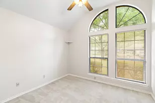 1502 Oak Knoll Ln, Lockhart, TX 78644 - Photo 14