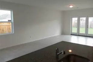 303 Cold Springs Loop, Bastrop, TX 78602 - Photo 6