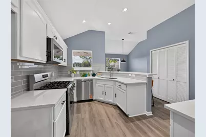 14303 Cummins Way, Manor, TX 78653 - Photo 10