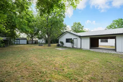413 Sun Bonnet Drive, Buda, TX 78610 - Photo 4