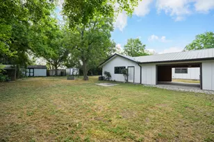 413 Sun Bonnet Dr, Buda, TX 78610 - Photo 4