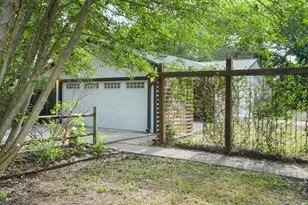 413 Sun Bonnet Dr, Buda, TX 78610 - Photo 24