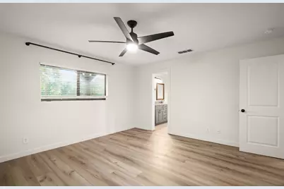 413 Sun Bonnet Drive, Buda, TX 78610 - Photo 14