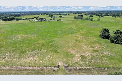 000 Old Cuero Road, Yoakum, TX 77995 - Photo 14