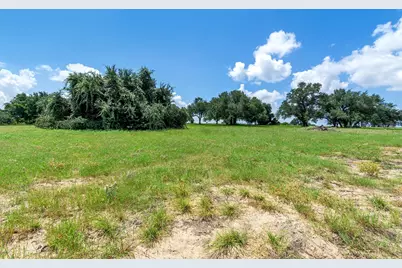 000 Old Cuero Road, Yoakum, TX 77995 - Photo 2