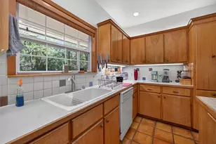 613 Breakaway Rd, Cedar Park, TX 78613 - Photo 10