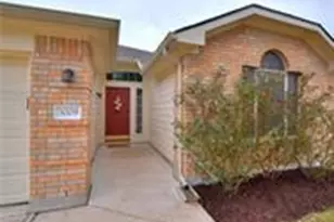 3009 Hanstrom Ct, Hutto, TX 78634 - Photo 2