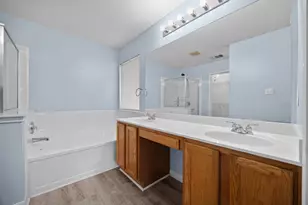 3009 Hanstrom Ct, Hutto, TX 78634 - Photo 18