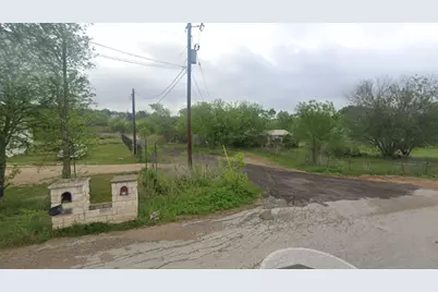 910 Petras Way, Kyle, TX 78640 - Photo 16