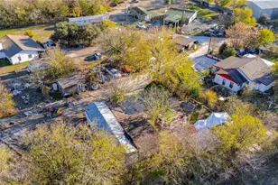 910 Petra's Way, Kyle, TX 78640 - Photo 2