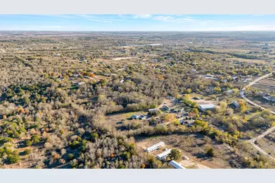 910 Petras Way, Kyle, TX 78640 - Photo 8