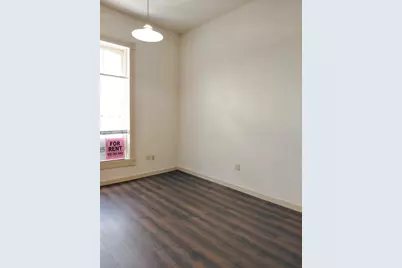 2 Depot Square Street #D, Elgin, TX 78621 - Photo 4