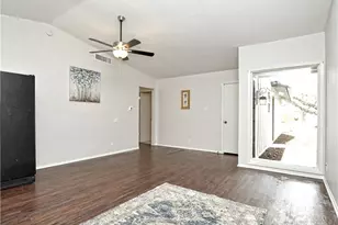 9405 Quail Meadow Dr NW, Austin, TX 78758 - Photo 6