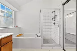 11028 Whiskey River Dr, Austin, TX 78748 - Photo 18