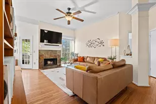 11028 Whiskey River Dr, Austin, TX 78748 - Photo 8